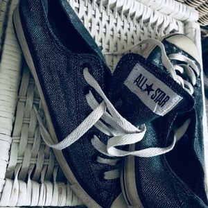 Silver Converse